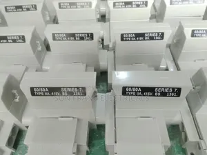 Fuse Cutout With Neutral