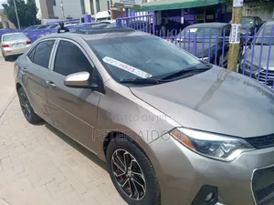 Toyota Corolla 2015 Beige