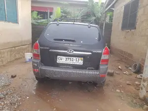 Hyundai Tucson GLS AWD 2010 Black