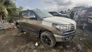 New Toyota Hilux 2023 Gray