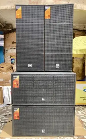 Professional Electro-Voice (Ev) Passive Audio Speaker Set