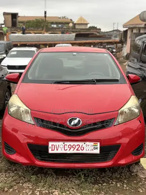 Toyota Vitz 1.3 FWD 3dr 2012 Red