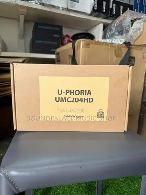 Behringer U-Phoria Umc204hd Usb Audio Interface