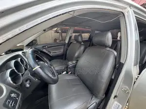 Toyota Matrix XRS Hatchback FWD (1.8L 4cyl 6M) 2003 Silver