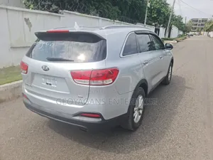 Kia Sorento 4dr SUV 2016 Silver