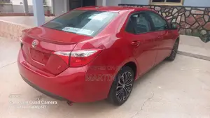 Toyota Corolla S Premium 4dr Sedan (1.8L 4cyl CVT) 2015 Red