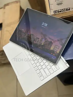 Laptop Microsoft Surface Book 2 8GB Intel Core i5 SSD 256GB