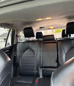 Toyota Highlander 2022 Blue