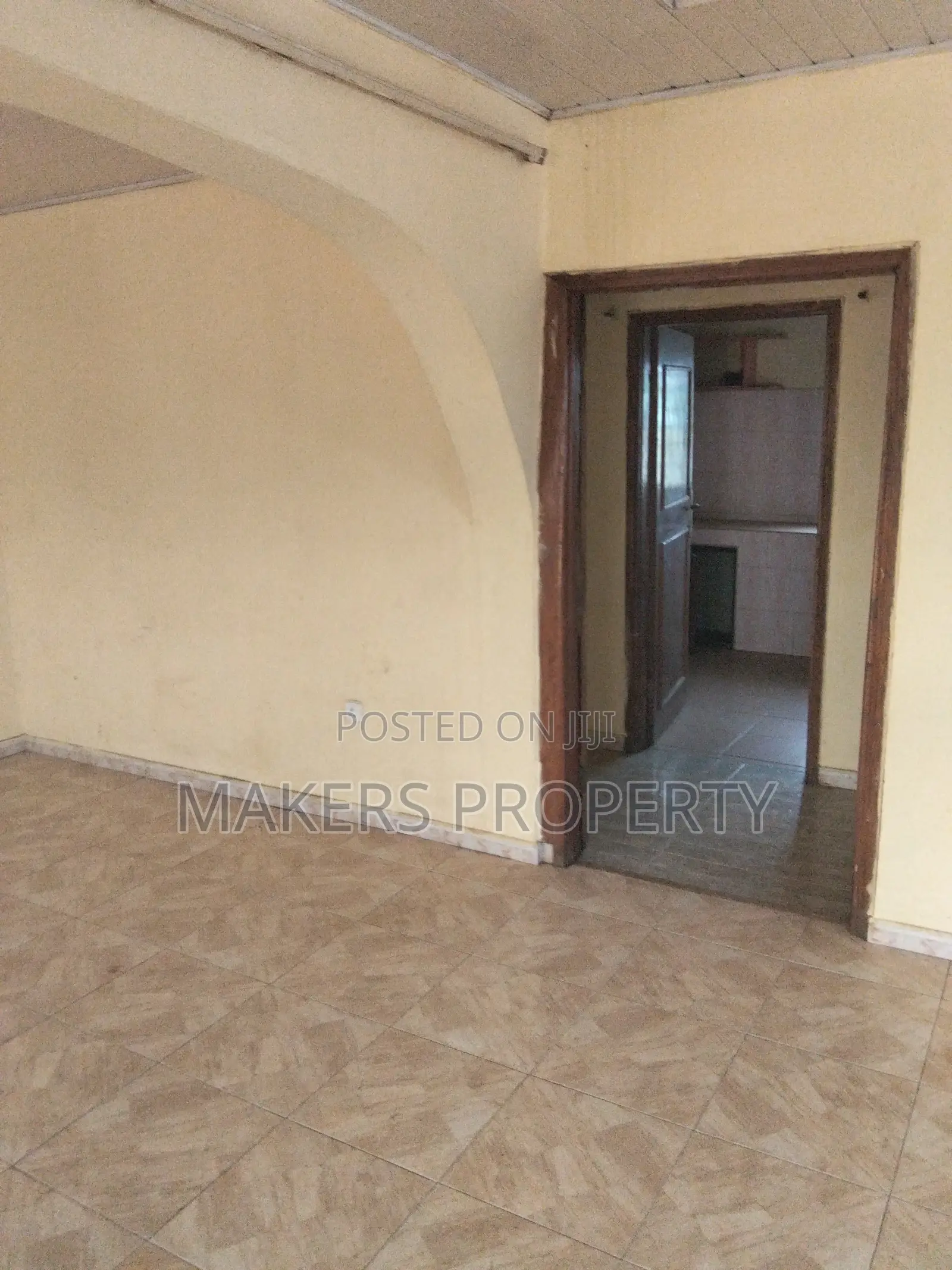 3bdrm Apartment in Mula Property, Mile 7 for rent