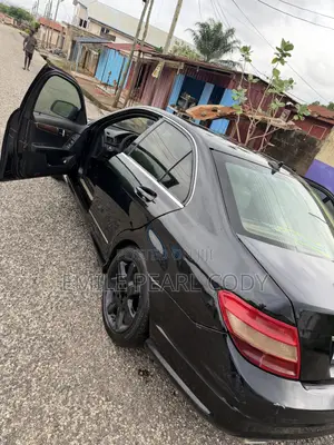 Mercedes-Benz C300 Sport 4Matic Sedan AWD (3.0L 6cyl 7A) 2010 Black