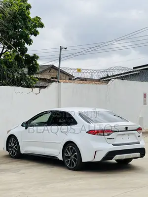 Toyota Corolla 2019 White