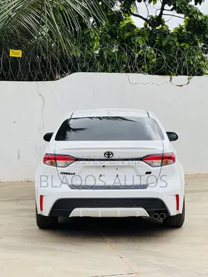 Toyota Corolla 2019 White