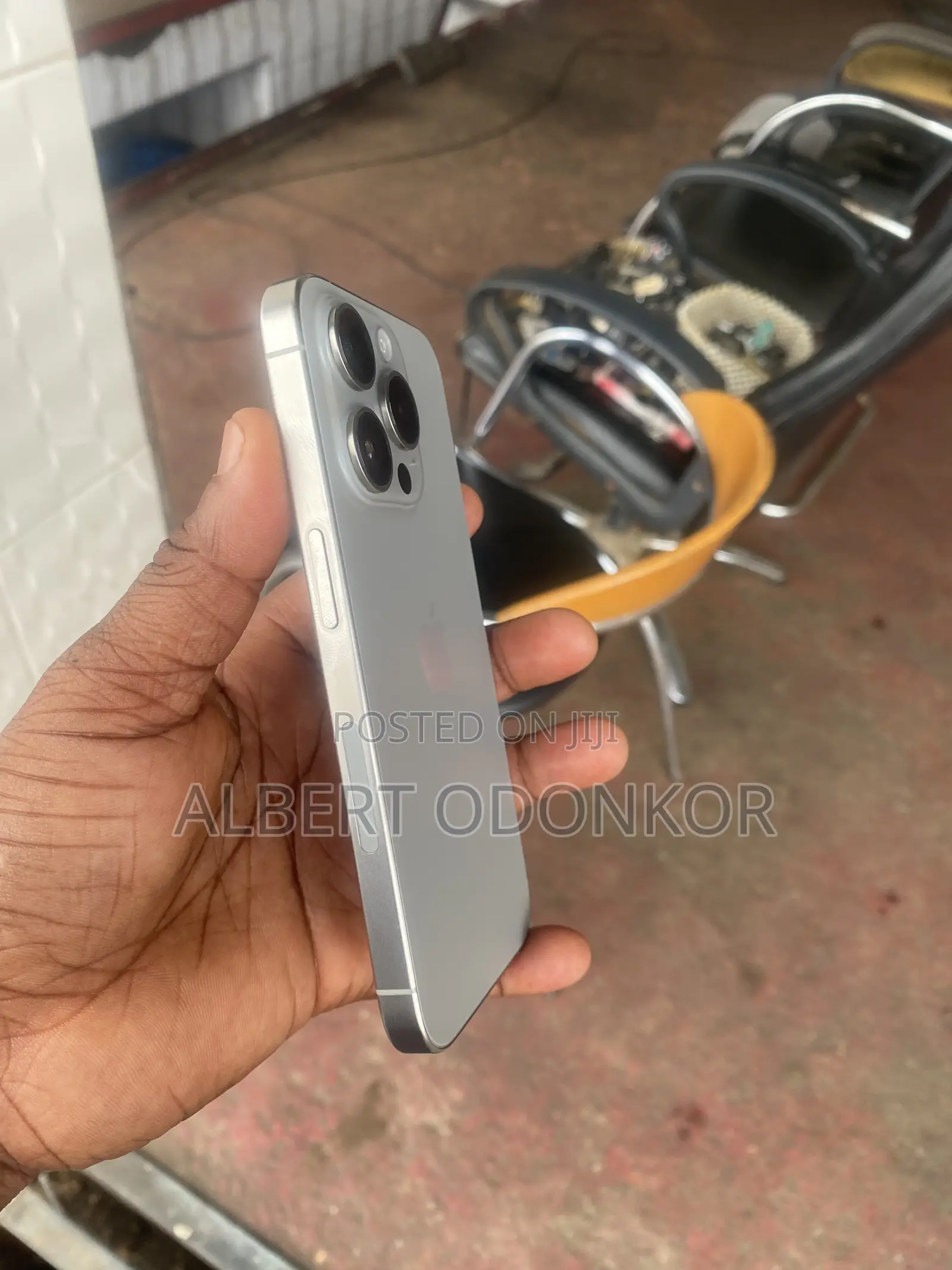 Apple iPhone 15 Pro 128 GB Silver