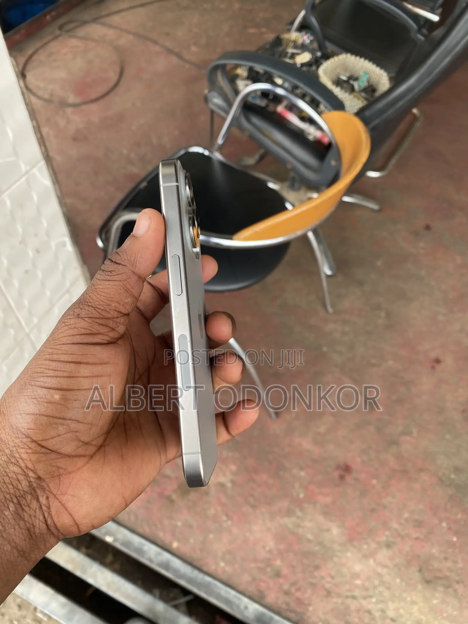 Apple iPhone 15 Pro 128 GB Silver