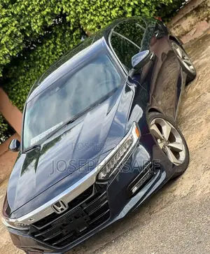 Honda Accord Sport (2.0L 4cyl Turbo 10A) 2019 Blue