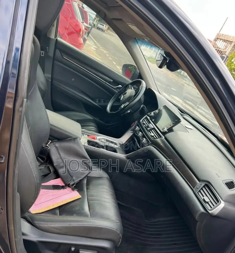 Honda Accord Sport (2.0L 4cyl Turbo 10A) 2019 Blue
