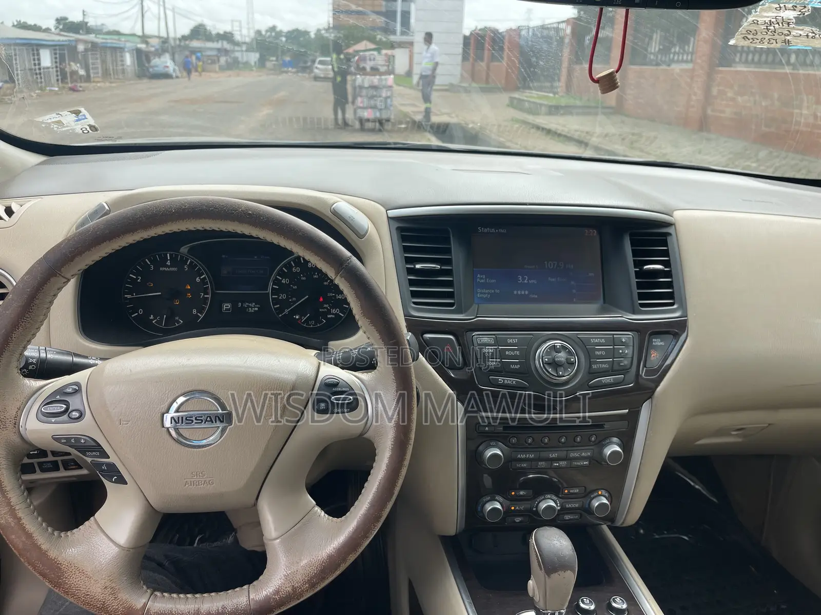 Nissan Pathfinder 2015 Gray