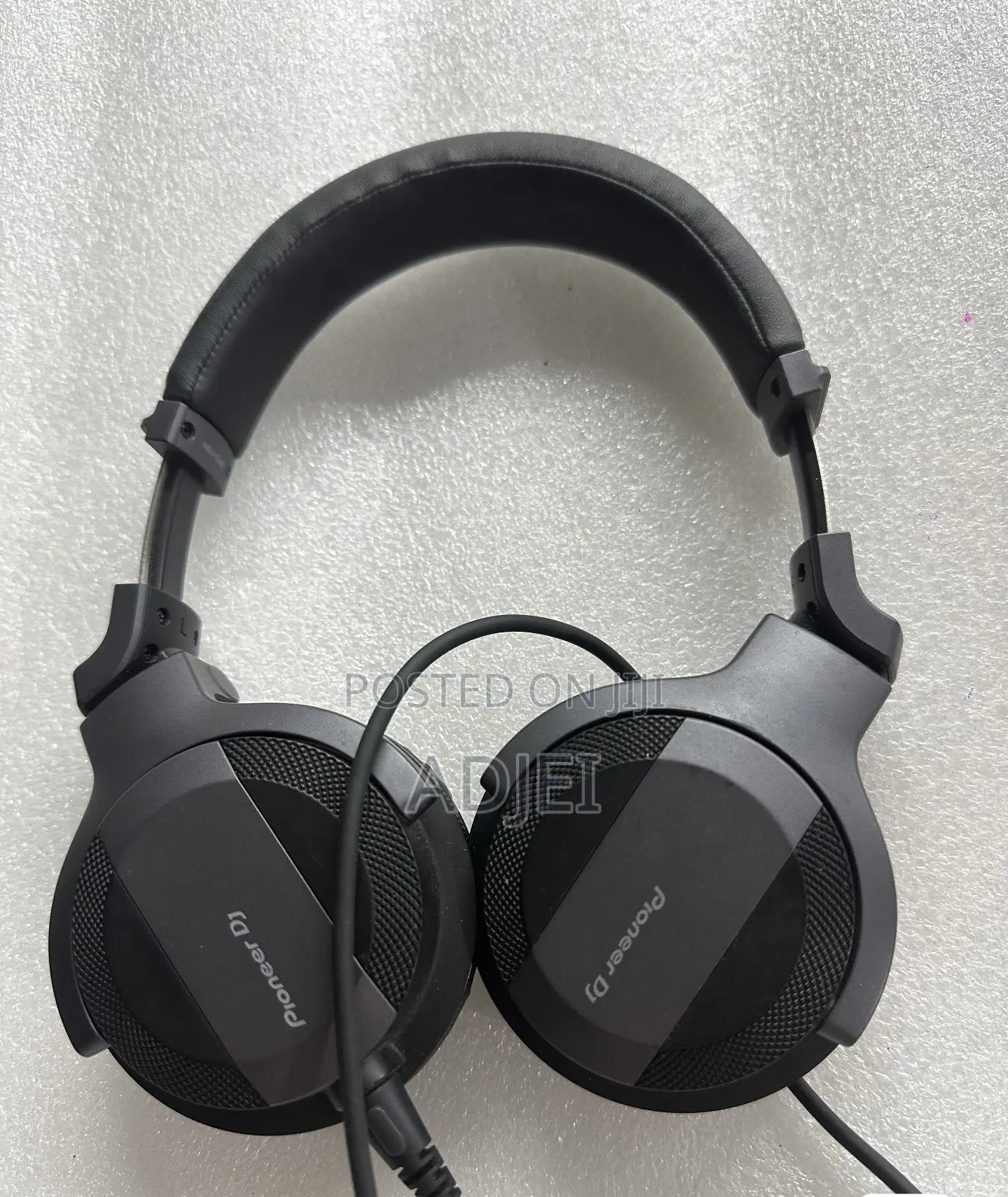 Pioneer HDJ-Cue1 Over-Ear Monitor Headphones
