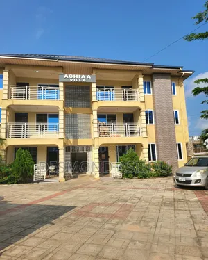 3bdrm Apartment in Baatsona Total for rent