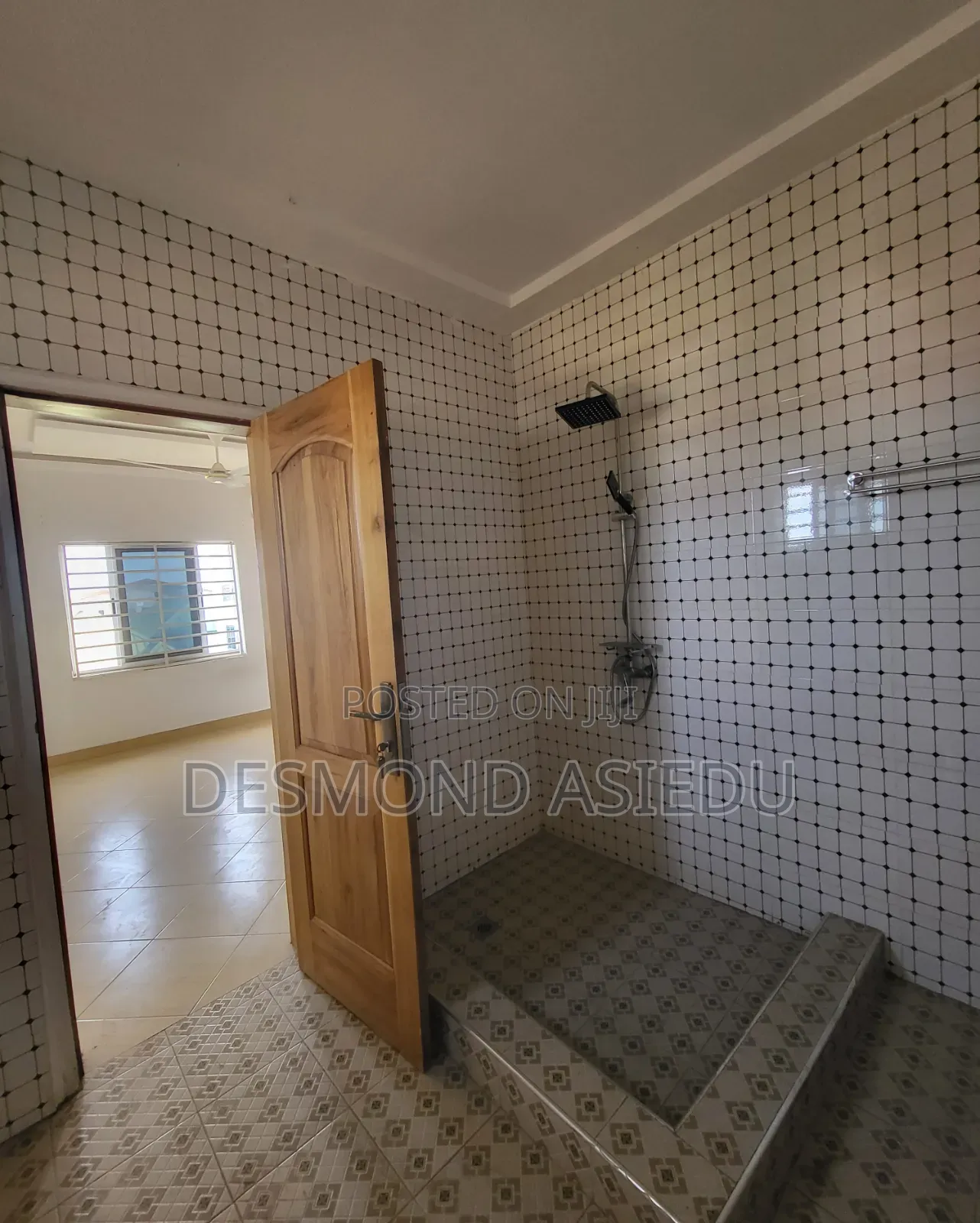 3bdrm Apartment in Baatsona Total for rent