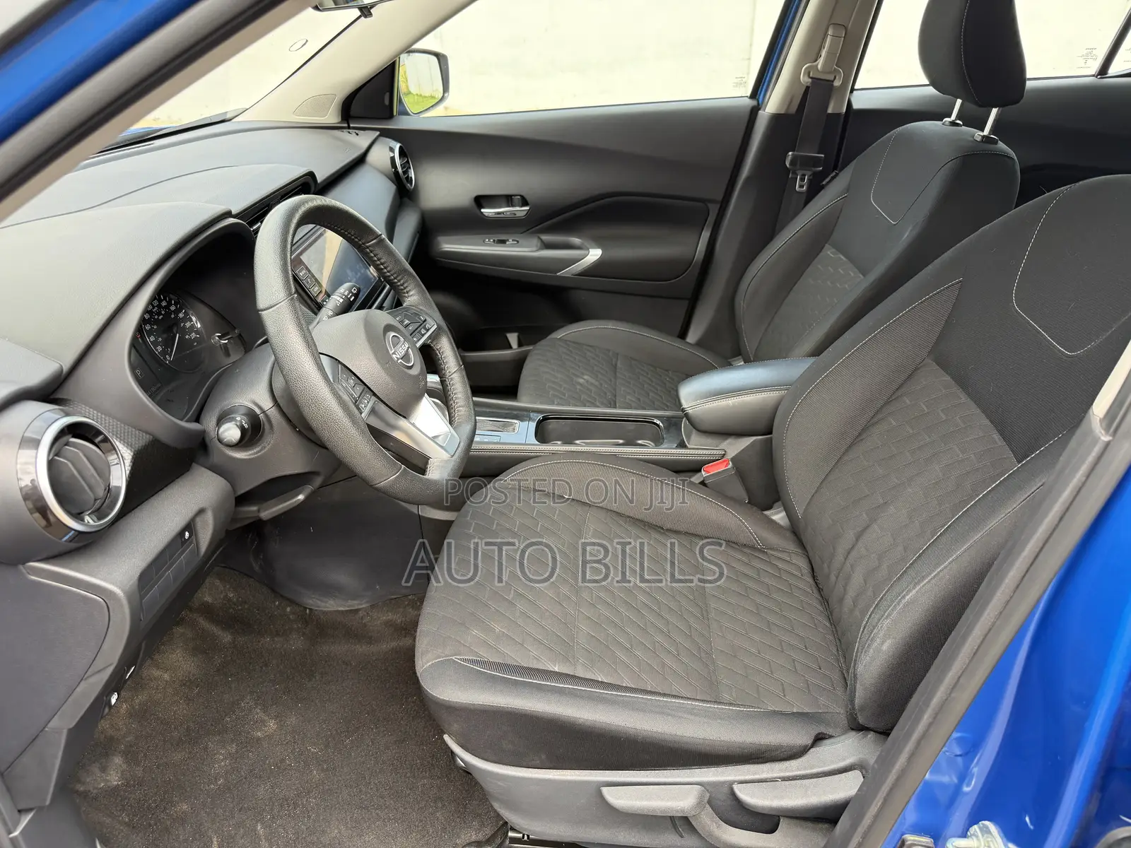 Nissan Kicks SV 2023 Blue