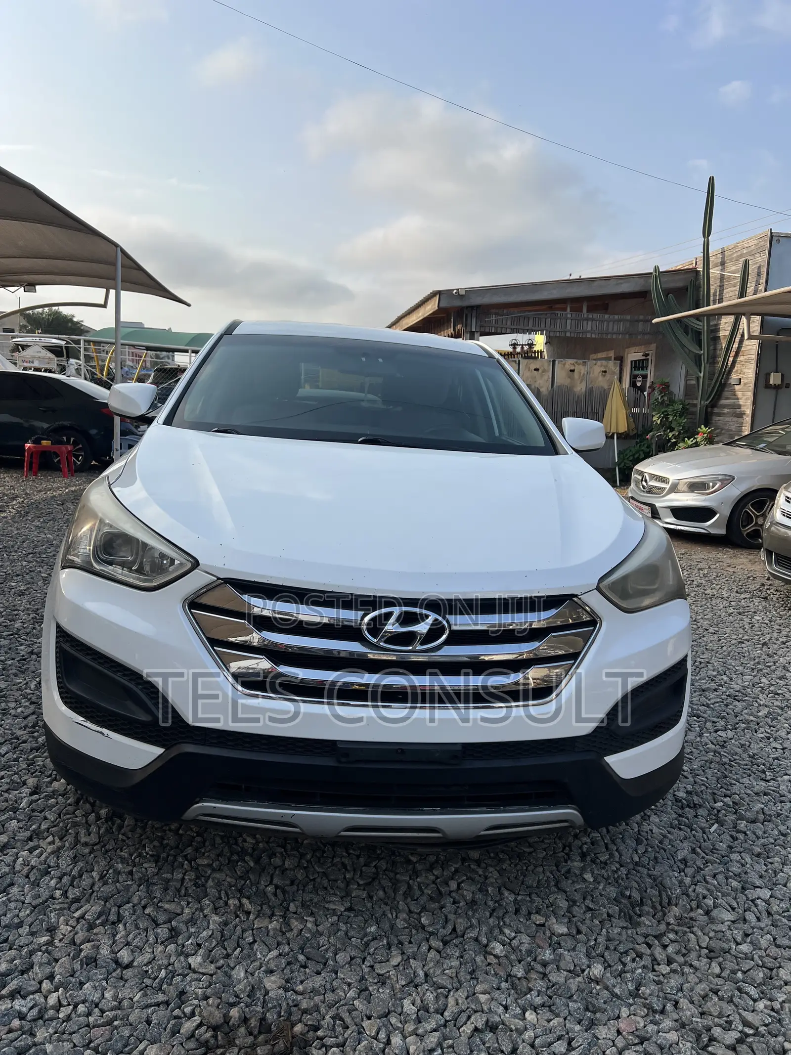 Hyundai Santa Fe 2016 White