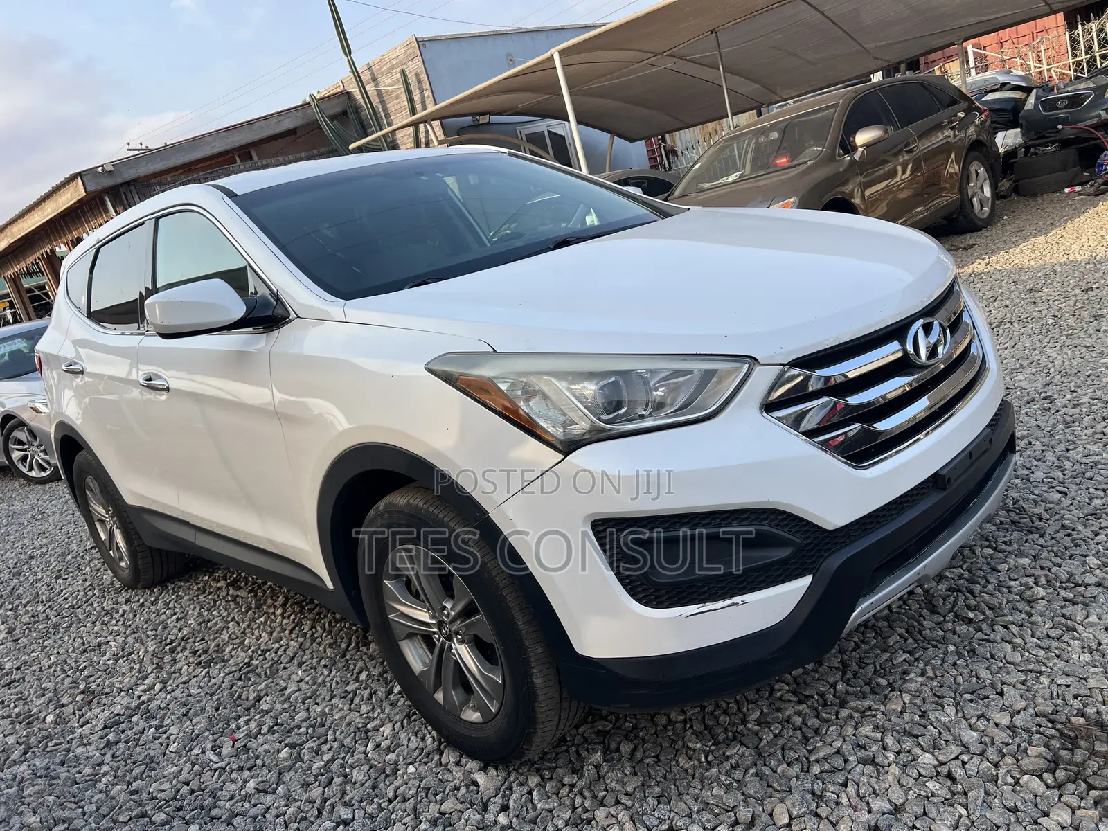 Hyundai Santa Fe 2016 White