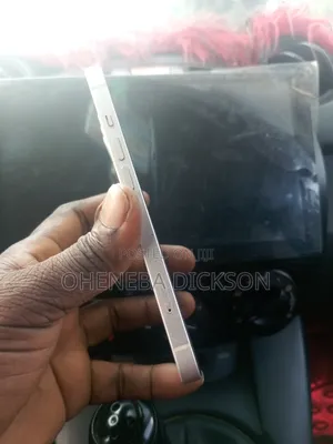 Apple iPhone 13 128 GB White