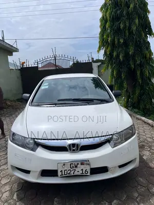 Honda Civic 2011 White