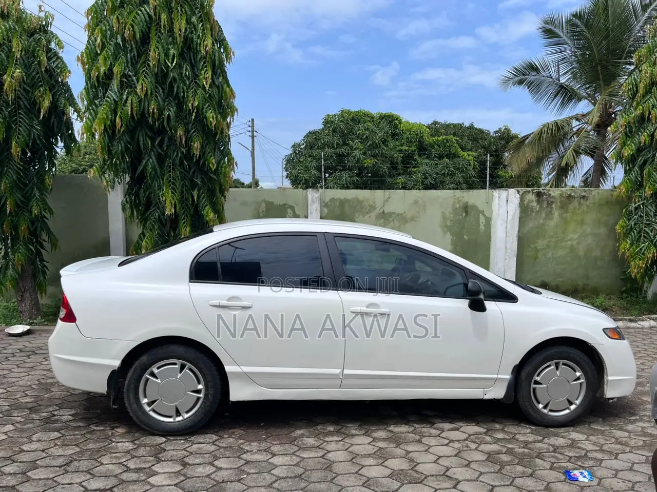 Honda Civic 2011 White