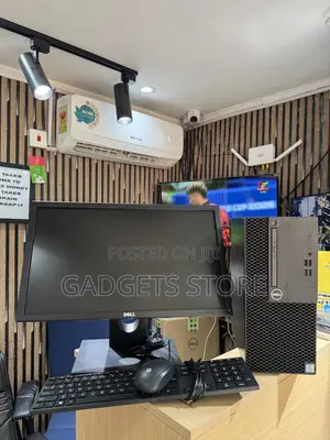 Desktop Computer Dell OptiPlex 3060 8GB Intel Core i5 HDD 500GB