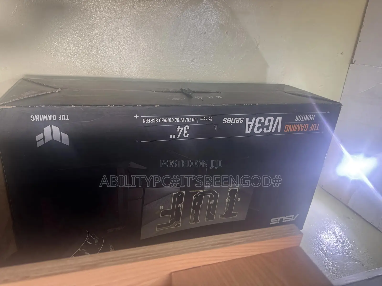 Asus 34” Curve Wide Resolution 180hz
