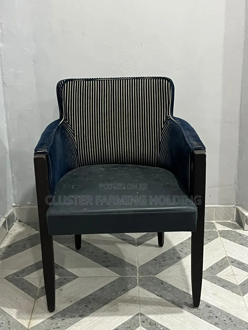 Premium Ribcord and Faux Leather Office/Dining Chairs – Foreign Used