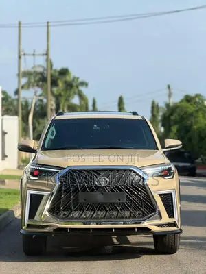 Toyota 4-Runner SR5 4x4 2018 Beige