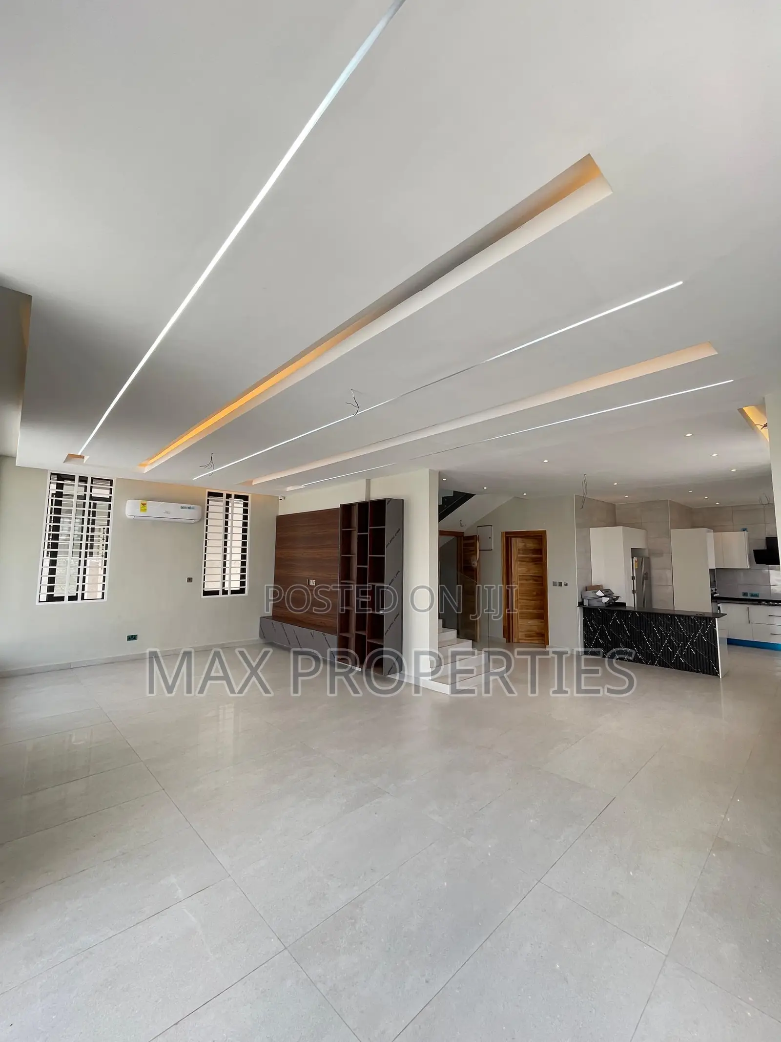 4bdrm House in Haatso for sale
