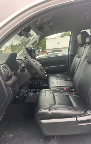 Toyota Tundra 2021 White