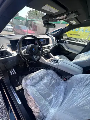 BMW X6 xDrive40i 2024 Blue