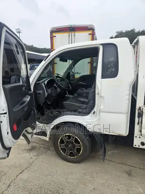 Kia Bongo 2016 White