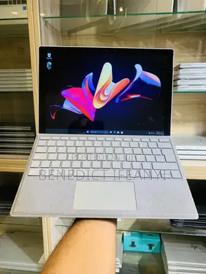 Laptop Microsoft Surface Pro 7+ 8GB Intel Core i5 SSD 256GB
