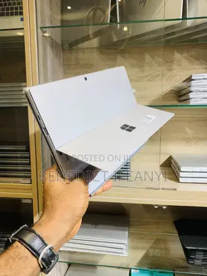 Laptop Microsoft Surface Pro 7+ 8GB Intel Core i5 SSD 256GB