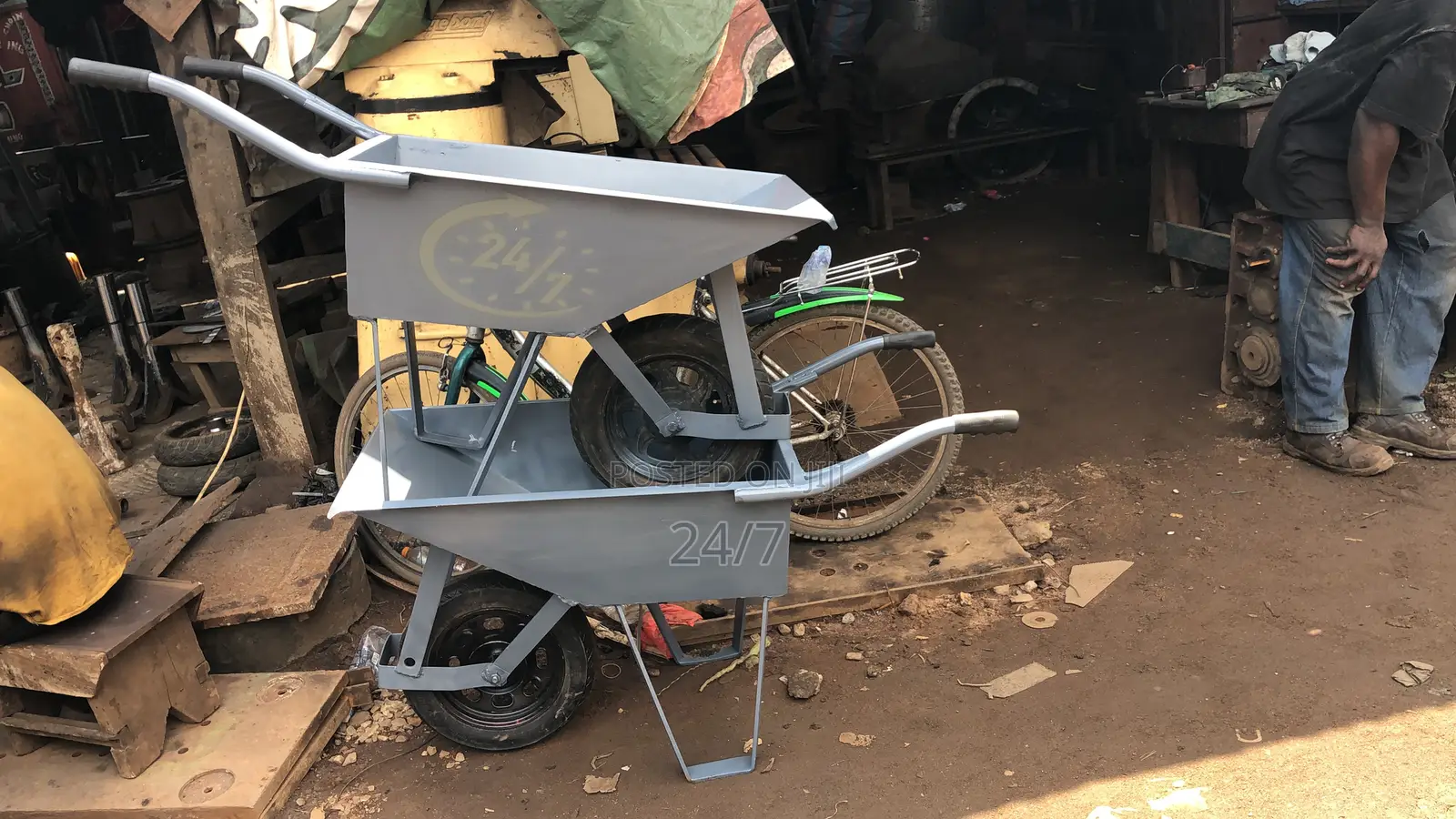 Heavy Duty Local Wheel Barrow