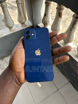 Apple iPhone 12 64 GB Blue