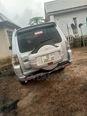 Mitsubishi Pajero Sport 2009 Silver