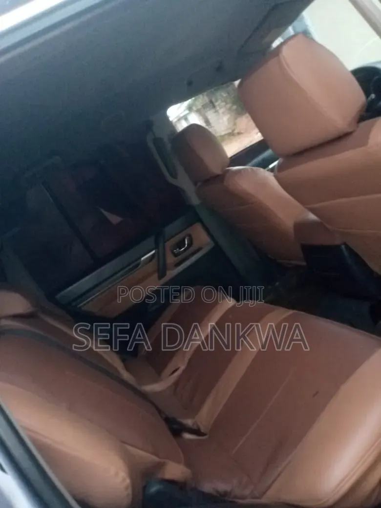 Mitsubishi Pajero Sport 2009 Silver