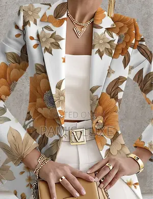 Floral Elegance Blazer