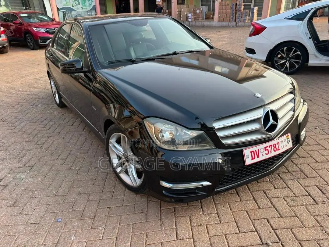 Mercedes-Benz C250 2013 Black
