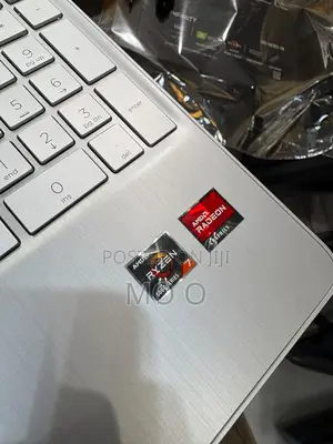 Laptop HP 15 8GB AMD Ryzen 7 SSD 512GB