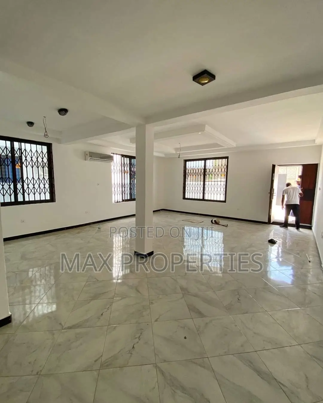 3bdrm House in Ashomang Estate for rent
