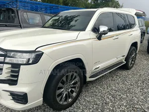 New Toyota Land Cruiser 2025 Gray