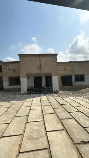 3bdrm Penthouse in Ofankor Jei River, New Market for sale